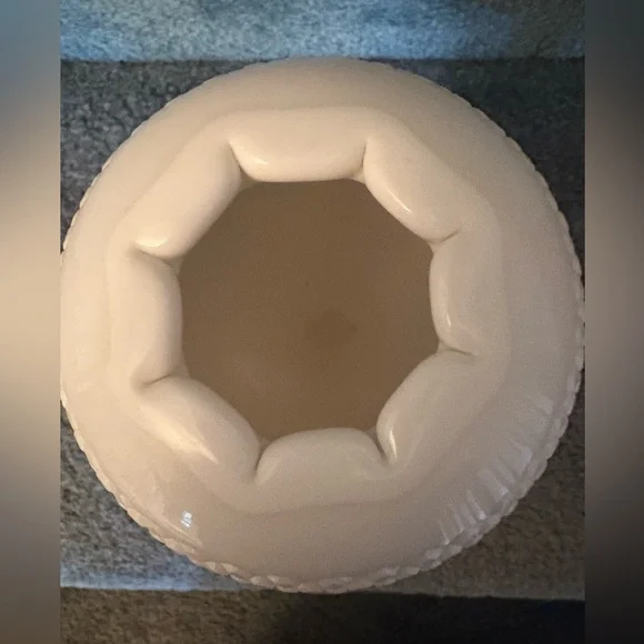 Vintage Westmoreland English Hobnail Ivy Bowl Milk Glass Rose Bowl Vase MINT - Picture 5 of 6